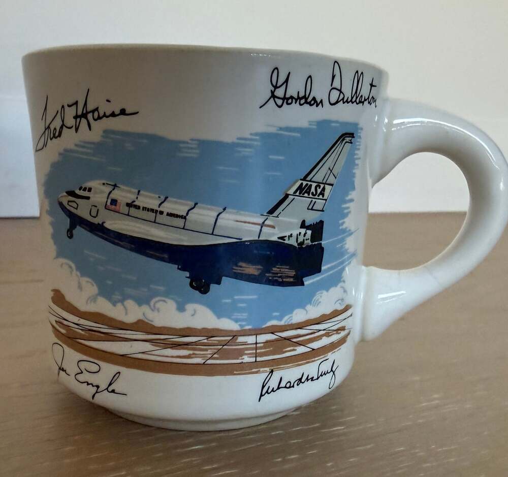 Vintage NASA Space Shuttle Enterprise Mug Astronaut Signatures Haise Fullerton